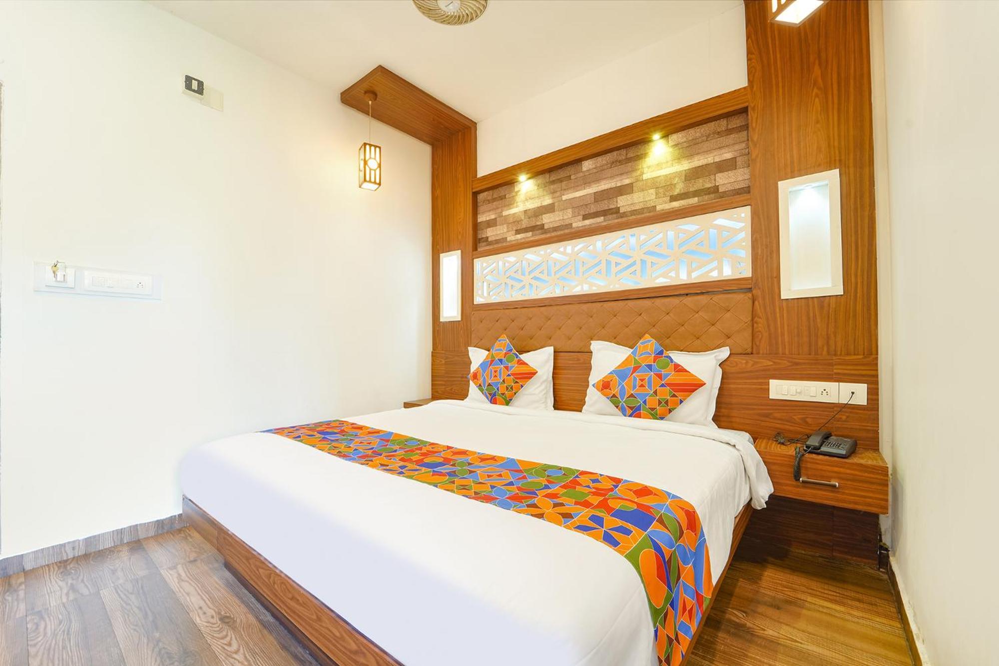 Fabhotel Qube - 800M From Ernakulam Junction South Railway Station Kochi Extérieur photo